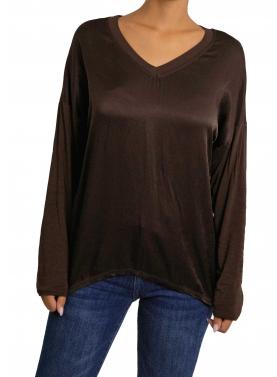 Maglia con dettagli in raso e colletto con scollo a V